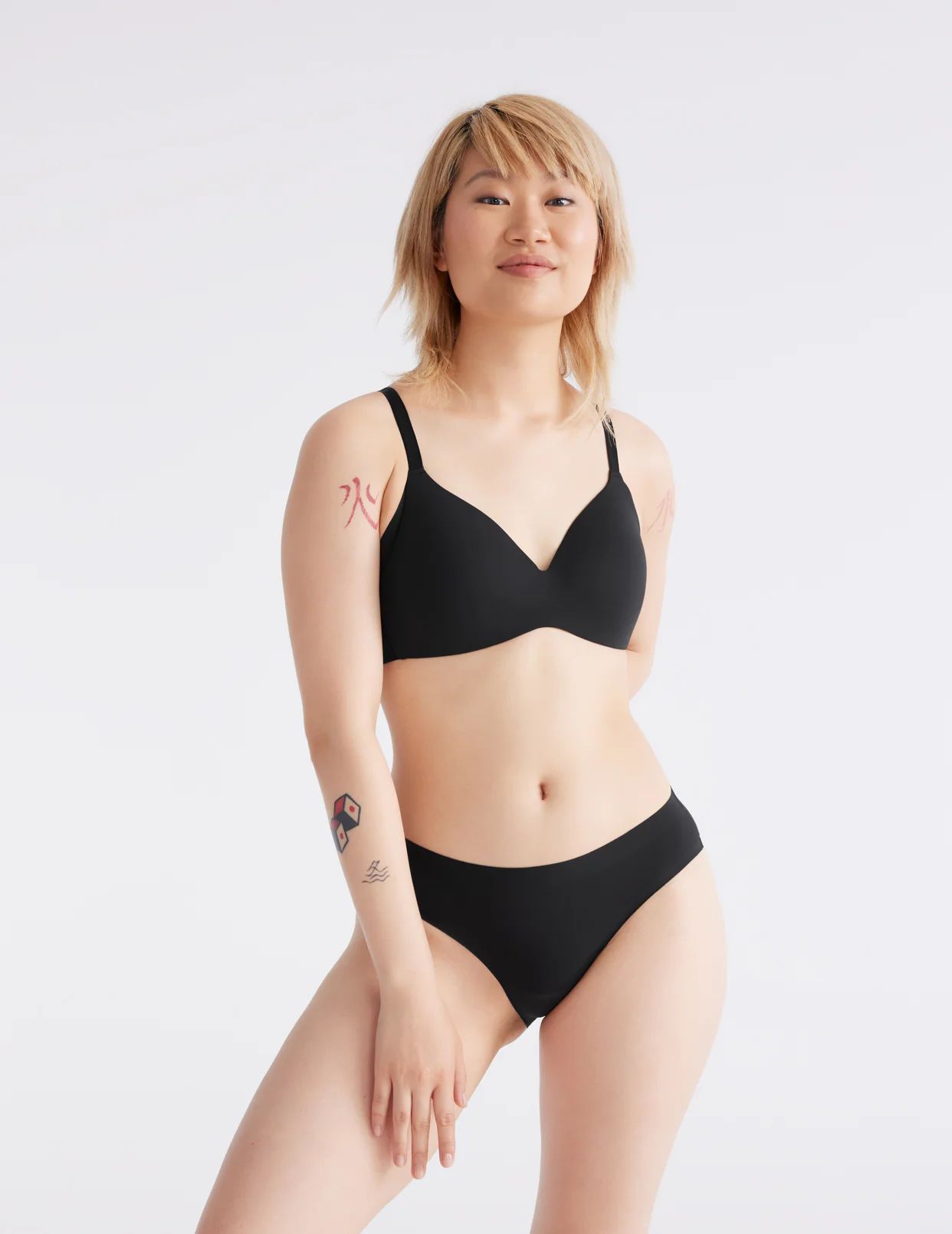 Knix Essential No-Show Bikini Bottoms Black | ORVUCA-871